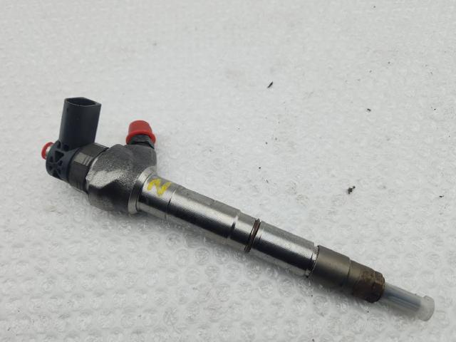 Wtryskiwacz paliwa 04L130277AC VAG