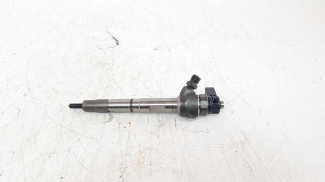 Wtryskiwacz paliwa 04L130277AC VAG