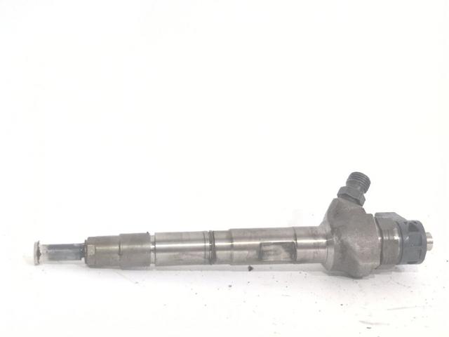 Wtryskiwacz paliwa 04L130277AC VAG