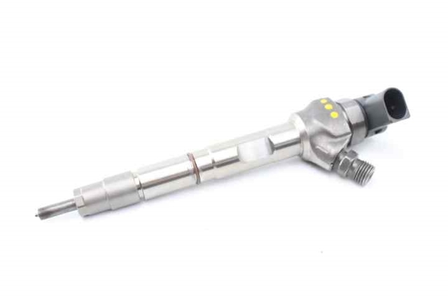 Wtryskiwacz paliwa 04L130277AD VAG