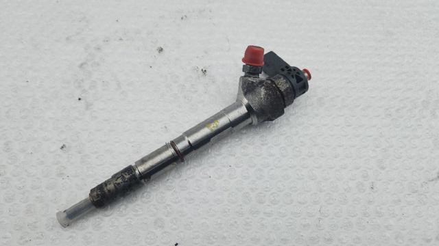 Wtryskiwacz paliwa 04L130277AE VAG