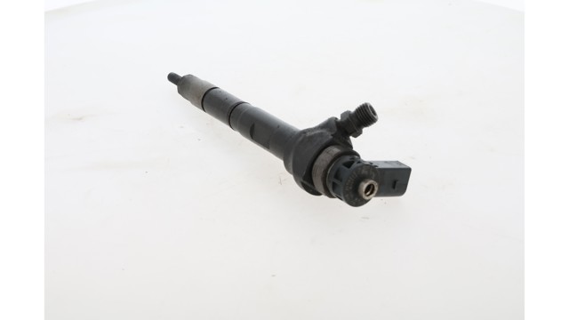 Wtryskiwacz paliwa 04L130277E VAG