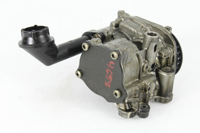 Pompa oleju Volkswagen Golf BA5, BV5