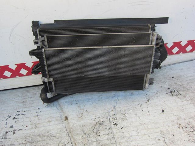 Chłodnica intercoolera 04L145749M VAG