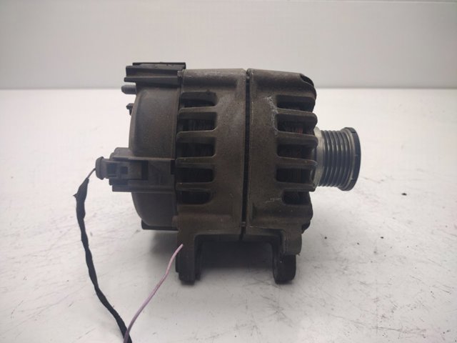 Alternator 04L903017A VAG