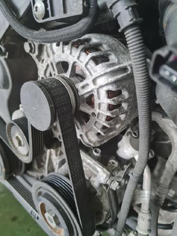 Alternator 04L903024 VAG