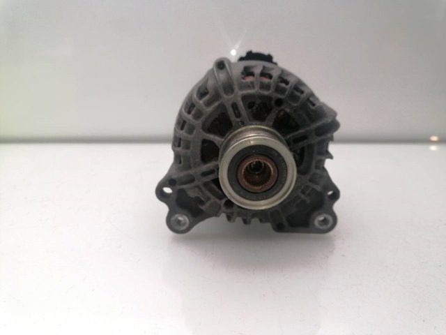 Alternator 04L903024 VAG