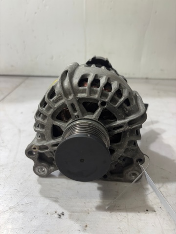 Alternator 04L903024 VAG