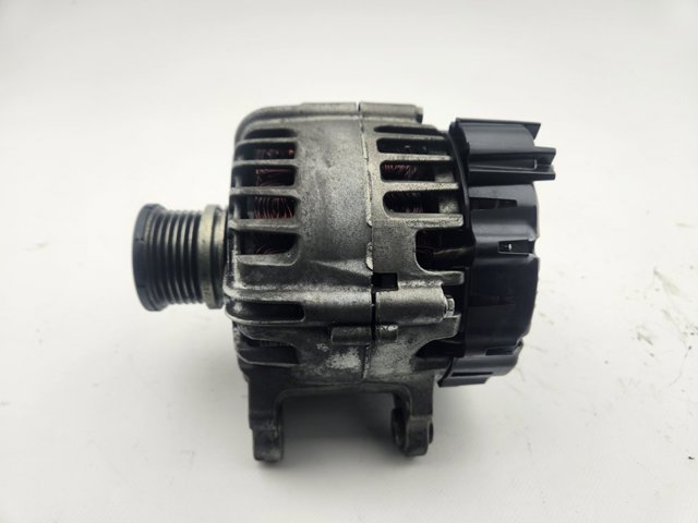 Alternator 04L903027 VAG