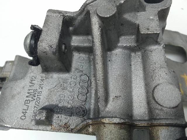 Wspornik alternatora 04L903143B VAG