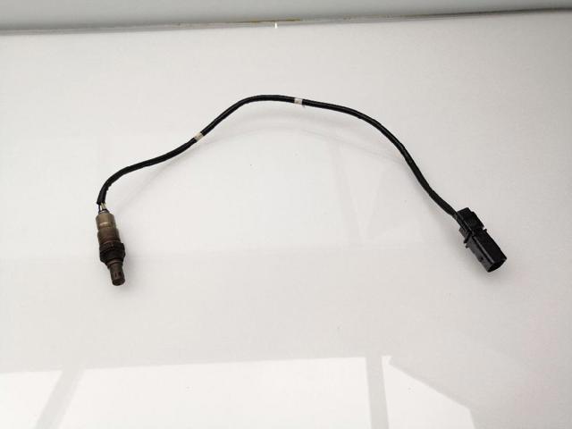 Sonda lambda czujnik tlenu przed katalizatorem 04L906262A VAG