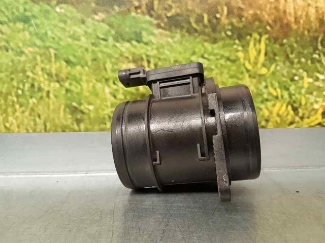Czujnik przepływu powietrza, przepływomierz powietrza M.A.F. 04L906461B VAG