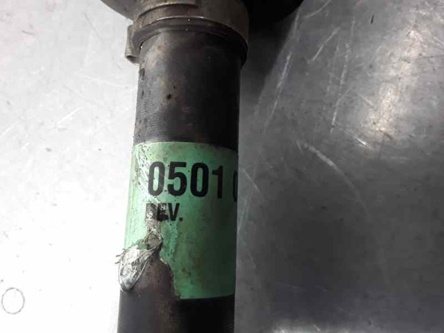 Półoś napędowa przednia lewa 0501006510 MERCEDES