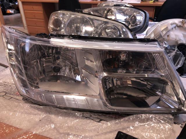 Reflektor prawy 05067788AC FIAT