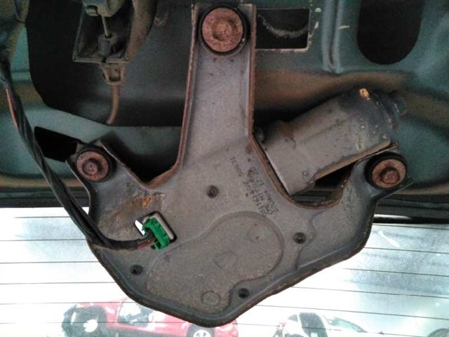 Silniczek wycieraczki tylnej szyby 05116146AE CHRYSLER