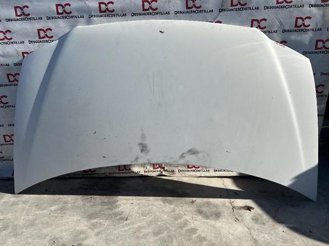 Maska silnika Chrysler Voyager