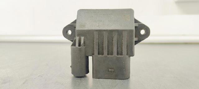 Przekaźnik świec żarowych 0522140709 MERCEDES