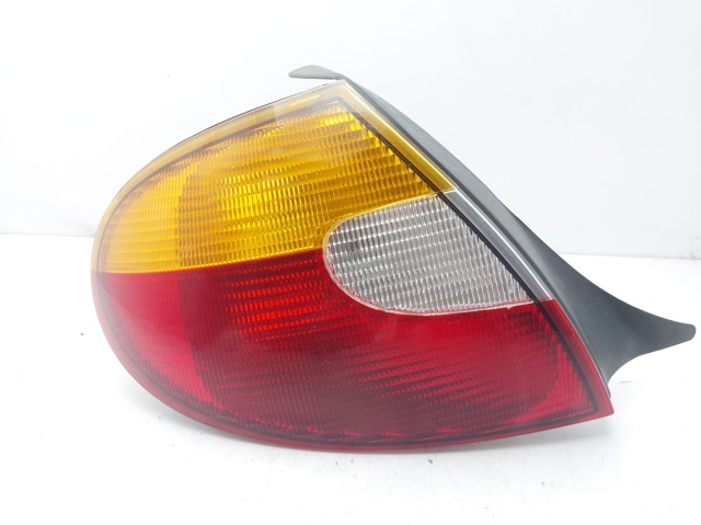 Kupić Lampa zespolona tylna lewa Dodge Neon   w dobrej cenie