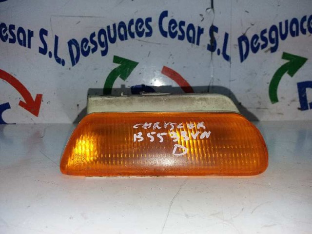 Kierunkowskaz prawy Dodge Neon