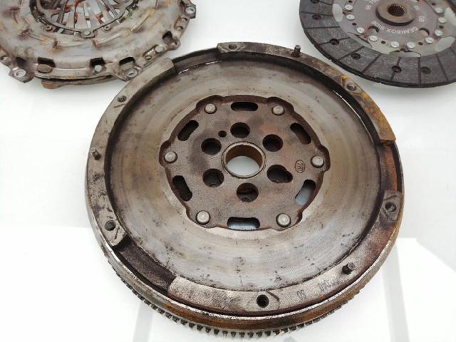 0532T4 Peugeot/Citroen