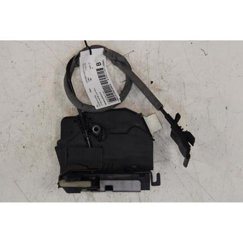 Zamek drzwi przednich prawych 0556769 BMW