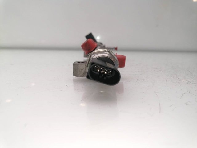 Regulator ciśnienia paliwa w listwie paliwowej Seat Ibiza 4 6J5, 6P1