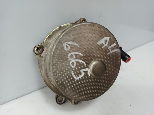 Pompa podciśnienia 057145100C VAG