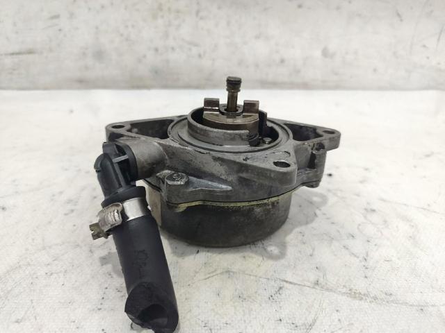 Pompa podciśnienia 057145100C VAG