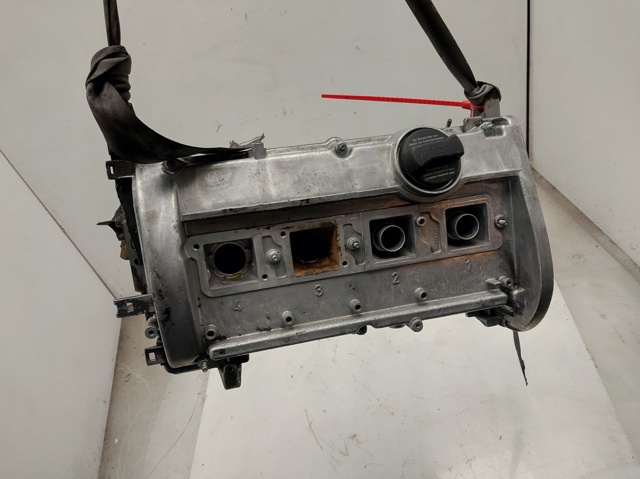 Głowica cylindrów do Audi A6 4A2
