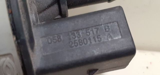 Zawór odpowietrzający zbiornika paliwa 058133517B VAG