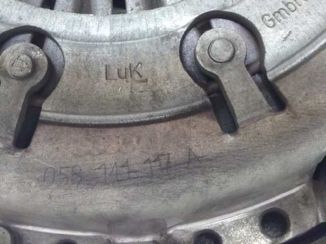 Docisk sprzęgła Audi A4 8E2