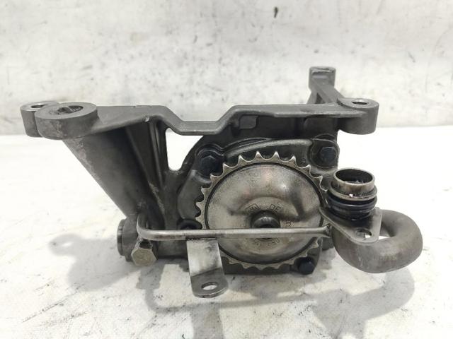 Pompa oleju 059115105H VAG