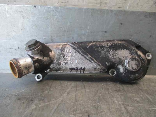 Obudowa termostatu Audi A8