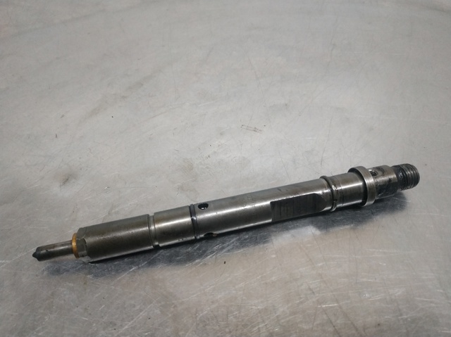 Wtryskiwacz paliwa 059130201F VAG