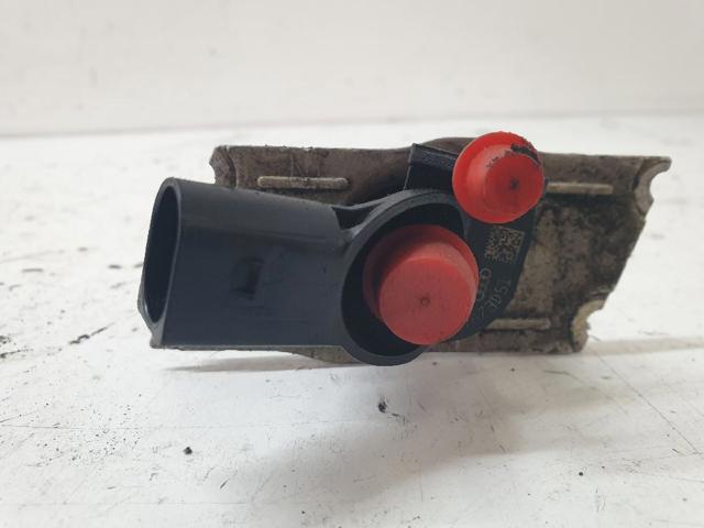 Wtryskiwacz paliwa 059130277Q VAG