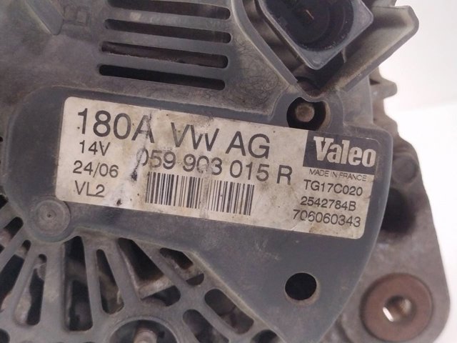 Alternator 059903015R VAG