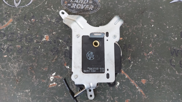 Silniczek klapy nagrzewnicy Toyota Land Cruiser J12