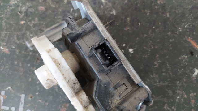 Silniczek klapy nagrzewnicy Toyota Land Cruiser J12