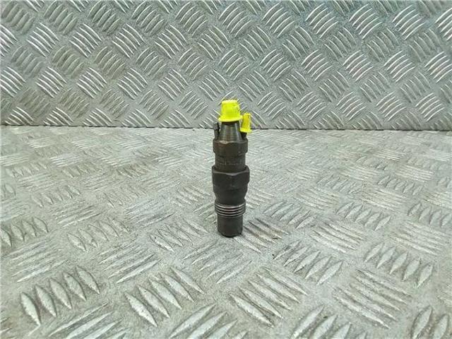 Wtryskiwacz paliwa Volkswagen Transporter 24, 25, 251