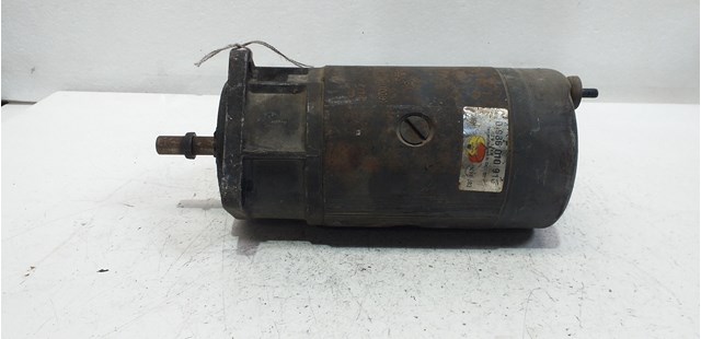Rozrusznik 068911023C VAG