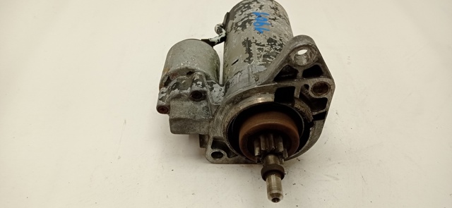 Rozrusznik 068911023G VAG