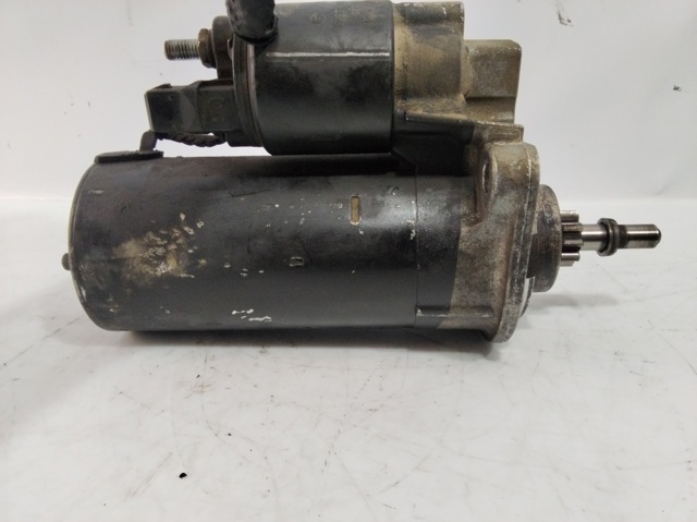 068911023T VAG