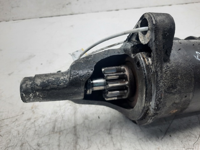 Rozrusznik 068911024F VAG