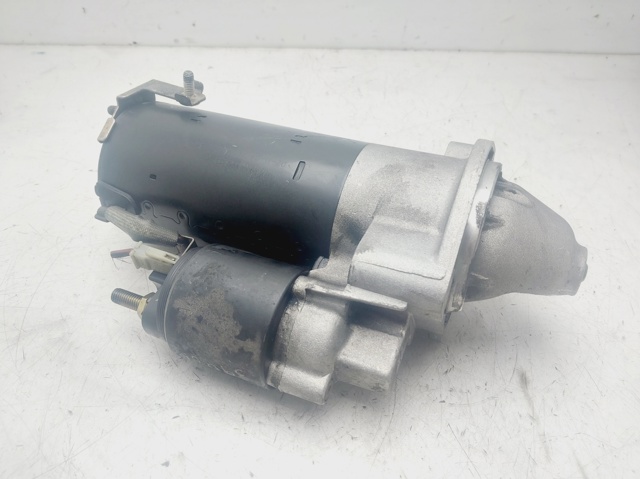 Rozrusznik 068911024G VAG