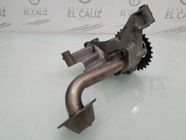 Pompa oleju 06A115105B VAG