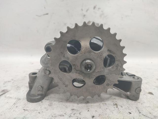 Pompa oleju 06A115105B VAG