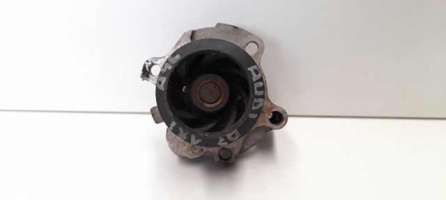 Pompa chłodząca wodna 06A121031C VAG