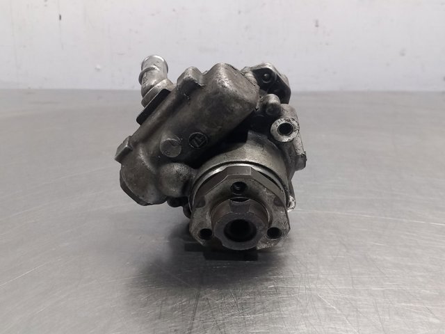 Pompa wspomagania hydraulicznego kierownicy 06A145157 VAG