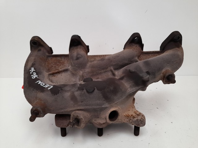 Kolektor wydechowy Skoda Octavia 1U2