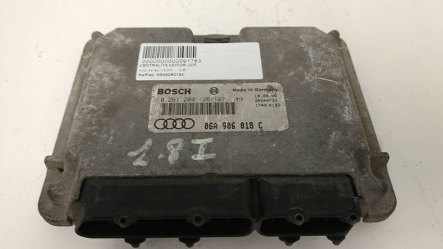 Sterownik silnika 06A906018C VAG